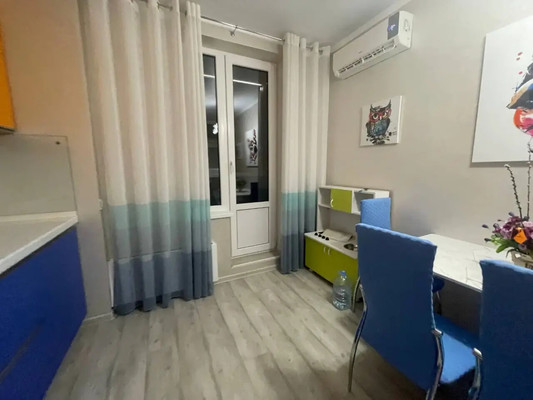 Продам двухкомнатную (2-комн.) квартиру, Маршала Жукова пр-кт, 27/1, Ростов-на-Дону г