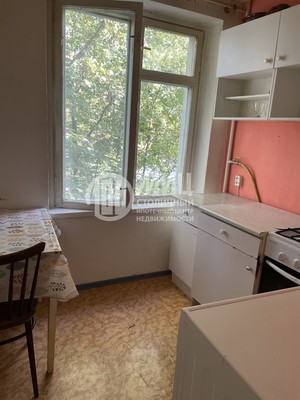 Продам однокомнатную (1-комн.) квартиру, Байкальская ул, 41к3, Москва г