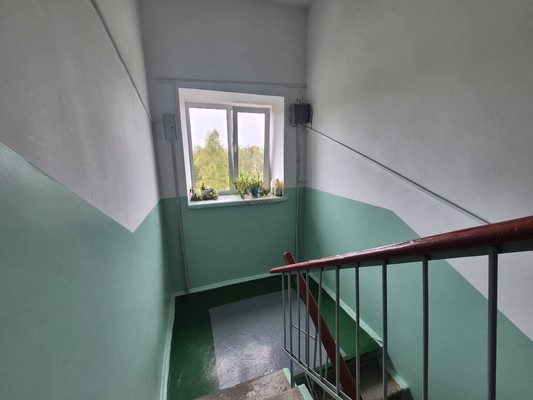 Продам двухкомнатную (2-комн.) квартиру, 50 лет Октября ул, 9, Полазна пгт