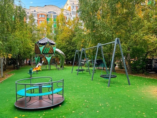 Продам трехкомнатную (3-комн.) квартиру, Изюмская ул, 46, Москва г