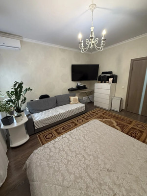 Продам однокомнатную (1-комн.) квартиру, Марьинский Парк ул, 45, Москва г
