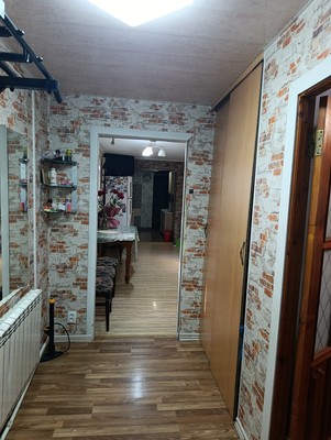 Продам трехкомнатную (3-комн.) квартиру, 12-й мкр, 6, Анапа г