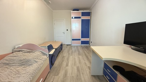 Продам трехкомнатную (3-комн.) квартиру, Объездная ул, 59а, Ханты-Мансийск г