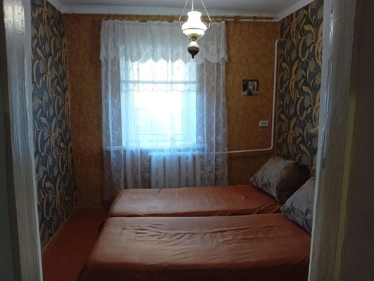 Продам трехкомнатную (3-комн.) квартиру, Бетховена ул, 48, Симферополь г