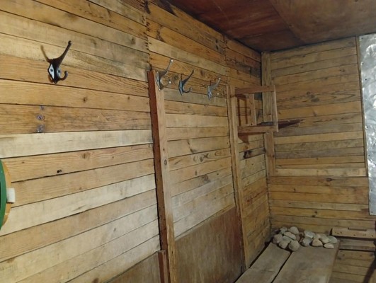 Продам трехкомнатную (3-комн.) квартиру, Бетховена ул, 48, Симферополь г