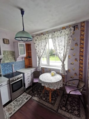 Продам двухкомнатную (2-комн.) квартиру, Луганская ул, 3к1, Москва г