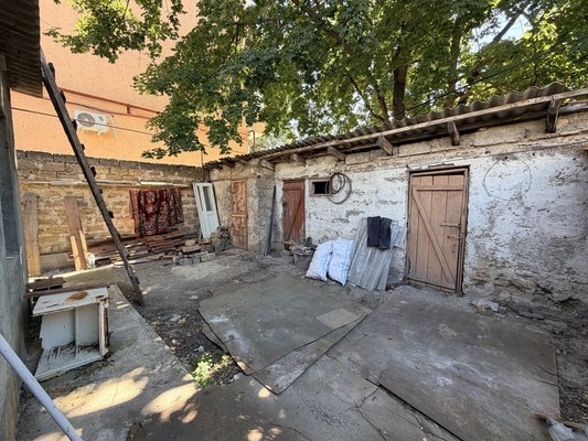 Продам двухкомнатную (2-комн.) квартиру, Гоголя ул, 102, Симферополь г