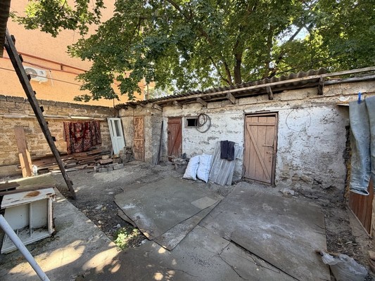 Продам двухкомнатную (2-комн.) квартиру, Гоголя ул, 102, Симферополь г