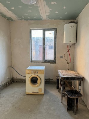 Продам двухкомнатную (2-комн.) квартиру, Гоголя ул, 102, Симферополь г