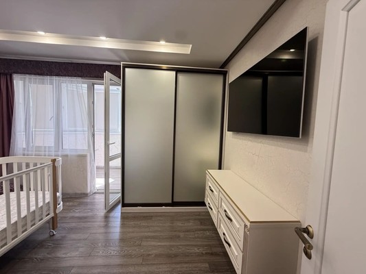 Продам многокомнатную квартиру, Невская (Центральный р-н) ул, 19, Сочи г