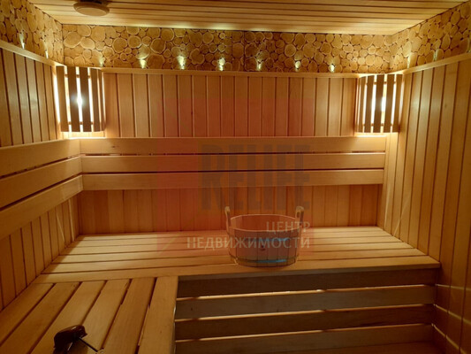 Продам коммерческое помещение 229,2 м2, Рабочий пер, 2, Калининград г