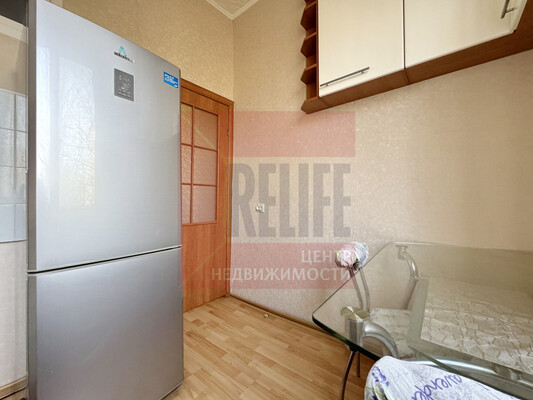 Продам двухкомнатную (2-комн.) квартиру, Советский пр-кт, 76, Калининград г
