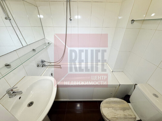 Продам двухкомнатную (2-комн.) квартиру, Советский пр-кт, 76, Калининград г