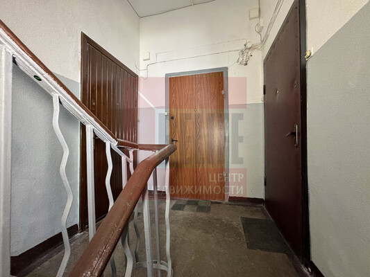 Продам двухкомнатную (2-комн.) квартиру, Советский пр-кт, 76, Калининград г