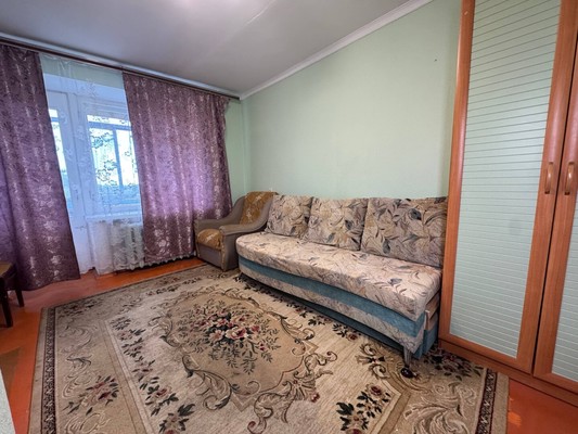 Продам однокомнатную (1-комн.) квартиру, Интернациональный пр-кт, 57к2, Комсомольск-на-Амуре г
