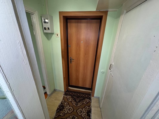 Продам однокомнатную (1-комн.) квартиру, Интернациональный пр-кт, 57к2, Комсомольск-на-Амуре г