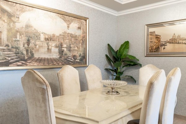 Продам трехкомнатную (3-комн.) квартиру, Виноградная ул, 4, Беранда с