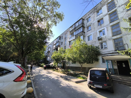Сдам двухкомнатную (2-комн.) квартиру, Крымских Партизан ул, 17, Симферополь г
