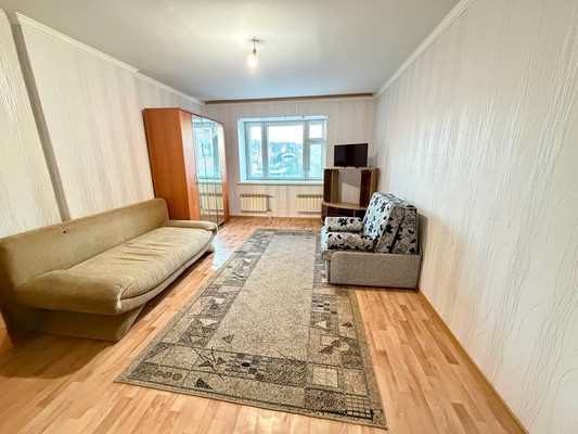 Продам однокомнатную (1-комн.) квартиру, Энгельса ул, 28, Ханты-Мансийск г