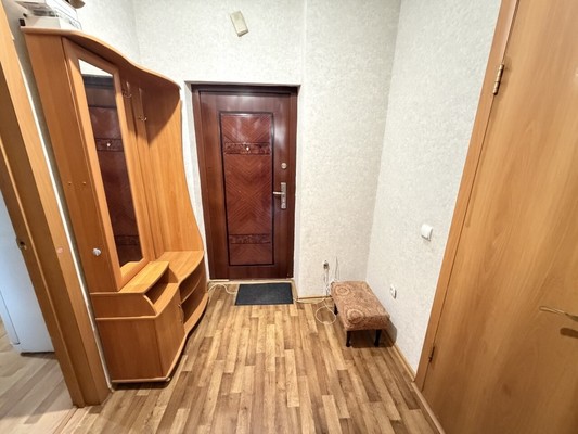 Продам однокомнатную (1-комн.) квартиру, Энгельса ул, 28, Ханты-Мансийск г