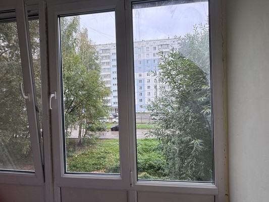 Продам двухкомнатную (2-комн.) квартиру, Архитектора Свиязева ул, 10, Пермь г