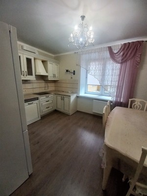 Продам трехкомнатную (3-комн.) квартиру, Натана Рахлина ул, 5к5, Казань г