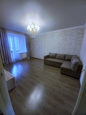 Продам трехкомнатную (3-комн.) квартиру, Натана Рахлина ул, 5к5, Казань г