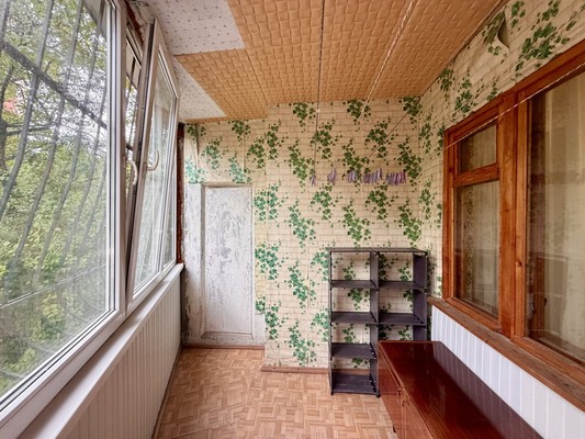 Продам трехкомнатную (3-комн.) квартиру, Бела Куна ул, 5, Симферополь г