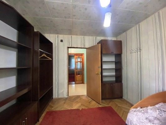 Продам трехкомнатную (3-комн.) квартиру, Русское поле тер, 3, Гришенки д