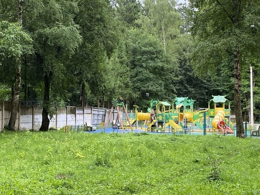 Продам трехкомнатную (3-комн.) квартиру, Русское поле тер, 3, Гришенки д