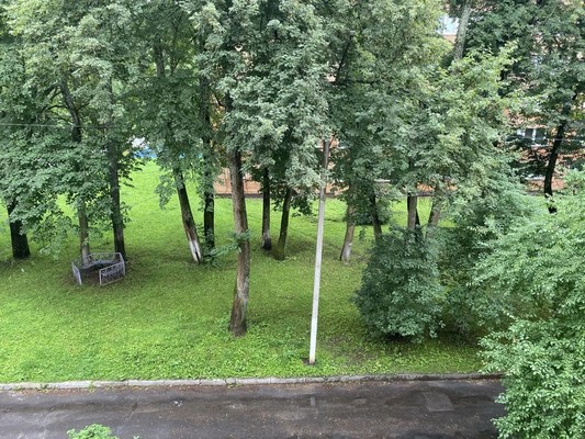 Продам трехкомнатную (3-комн.) квартиру, Русское поле тер, 3, Гришенки д