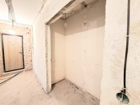 Продам трехкомнатную (3-комн.) квартиру, Авиагородок мкр, 40, Батайск г