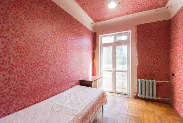 Продам трехкомнатную (3-комн.) квартиру, Чехова пр-кт, 42-44/127, Ростов-на-Дону г