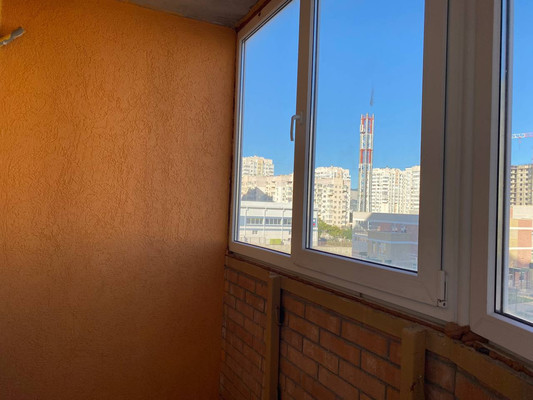 Продам однокомнатную (1-комн.) квартиру, Мурата Ахеджака ул, 6, Новороссийск г