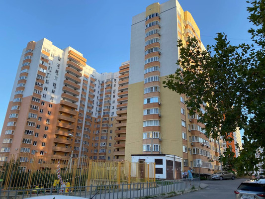 Продам однокомнатную (1-комн.) квартиру, Мурата Ахеджака ул, 6, Новороссийск г