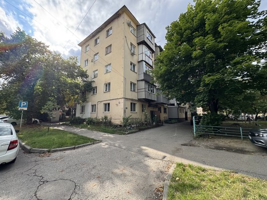 Продам однокомнатную (1-комн.) квартиру, Пушкина ул, 27, Нальчик г
