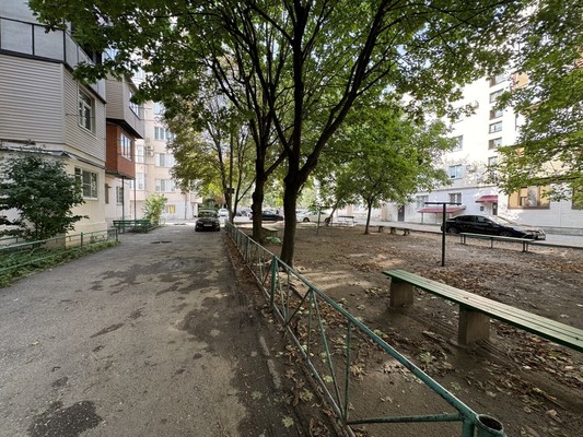 Продам однокомнатную (1-комн.) квартиру, Пушкина ул, 27, Нальчик г