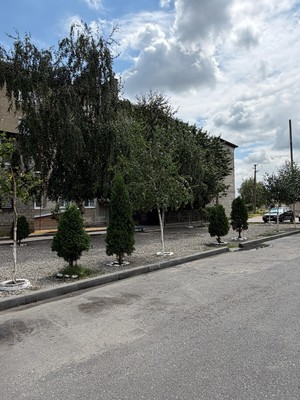 Продам трехкомнатную (3-комн.) квартиру, Героя России Кярова А.С. ул, 1, Чегем г