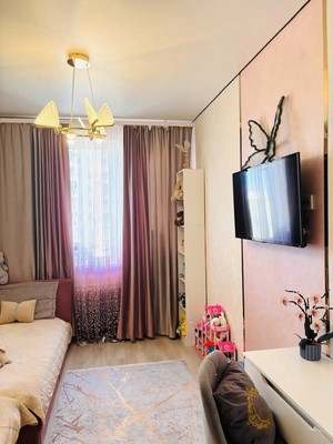 Продам трехкомнатную (3-комн.) квартиру, Мраморный пер, 36, Симферополь г