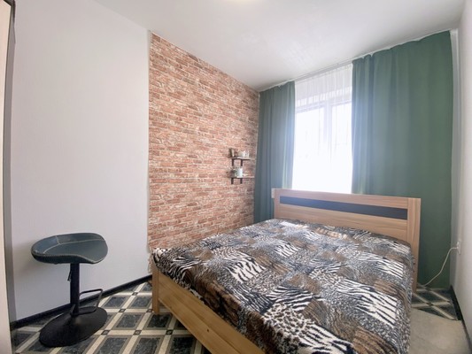 Продам двухкомнатную (2-комн.) квартиру, Русская ул, 23, Анапа г