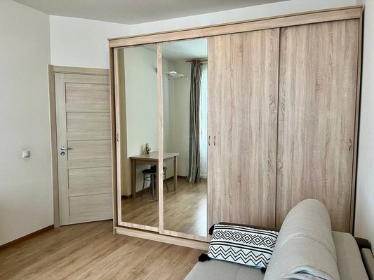 Продам однокомнатную (1-комн.) квартиру, Кондратьевский пр-кт, 68к4, Санкт-Петербург г