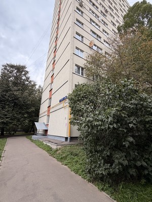 Продам трехкомнатную (3-комн.) квартиру, Обручева ул, 20, Москва г