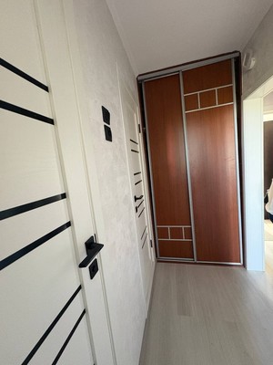 Продам двухкомнатную (2-комн.) квартиру, Алексеева ул, 99, Красноярск г
