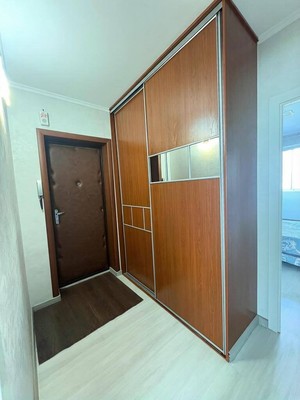 Продам двухкомнатную (2-комн.) квартиру, Алексеева ул, 99, Красноярск г