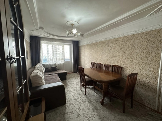 Продам трехкомнатную (3-комн.) квартиру, Железнодорожная ул, 81, Кропоткин г
