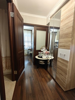 Продам однокомнатную (1-комн.) квартиру, Цюрупы (Центральный р-н) ул, 13кА, Сочи г