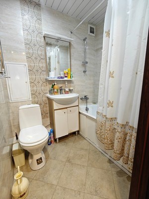 Продам однокомнатную (1-комн.) квартиру, Цюрупы (Центральный р-н) ул, 13кА, Сочи г