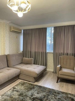Продам двухкомнатную (2-комн.) квартиру, Островского (Центральный р-н) ул, 35/11, Сочи г