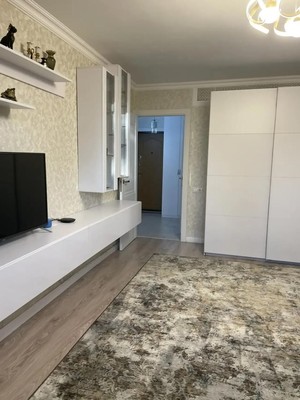 Продам двухкомнатную (2-комн.) квартиру, Островского (Центральный р-н) ул, 35/11, Сочи г