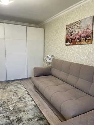 Продам двухкомнатную (2-комн.) квартиру, Островского (Центральный р-н) ул, 35/11, Сочи г